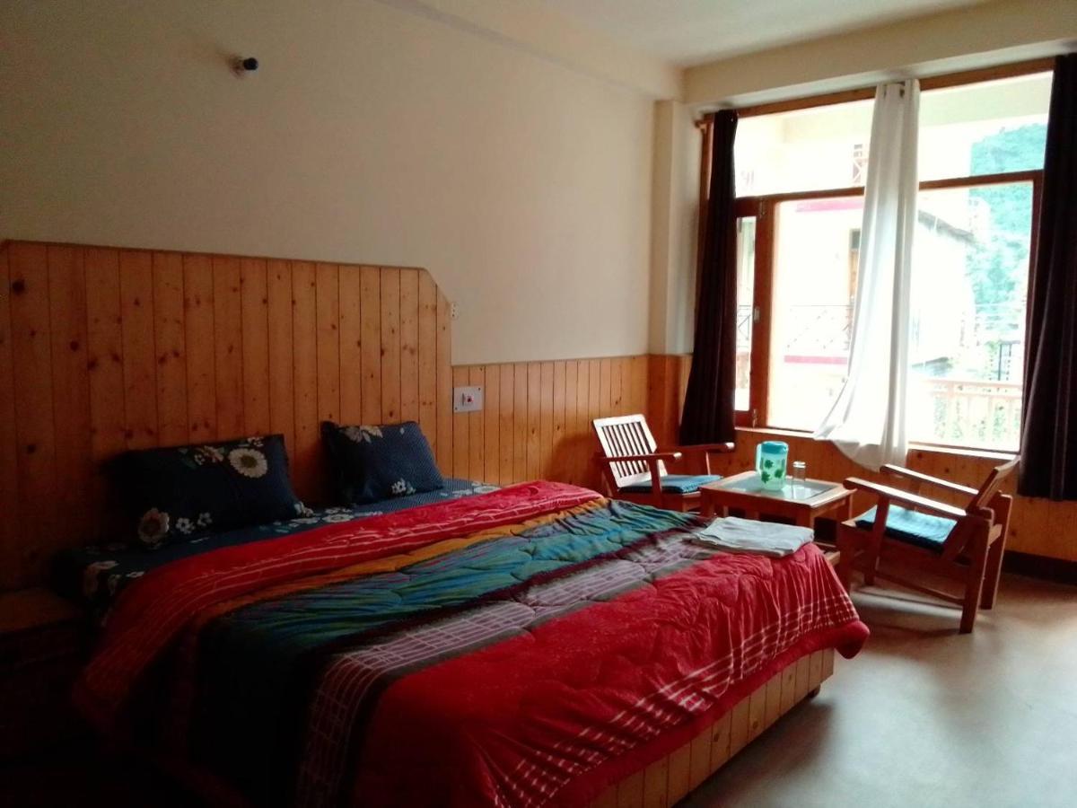 Woodstone B&B Manāli Buitenkant foto