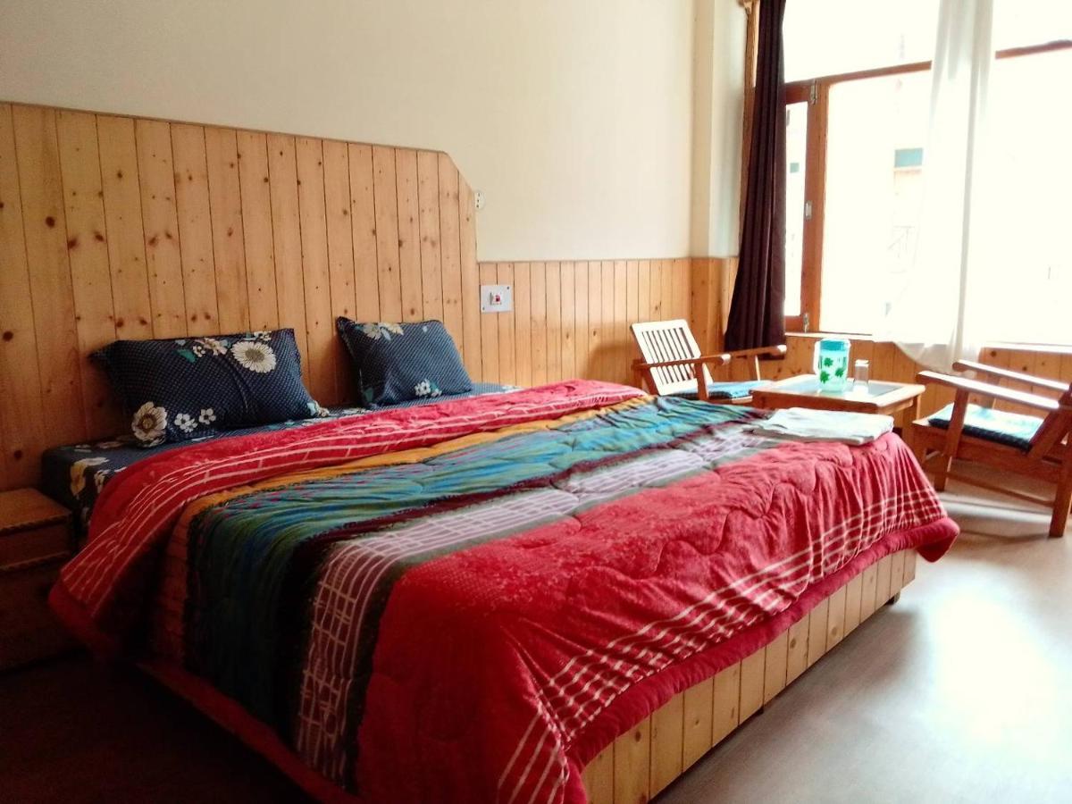 Woodstone B&B Manāli Buitenkant foto