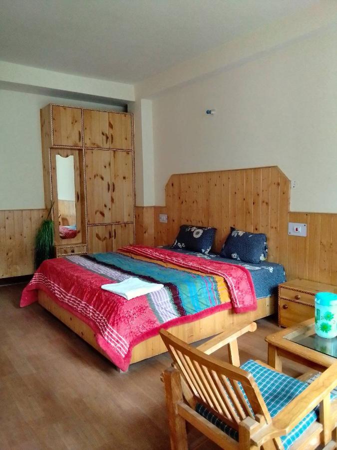 Woodstone B&B Manāli Buitenkant foto
